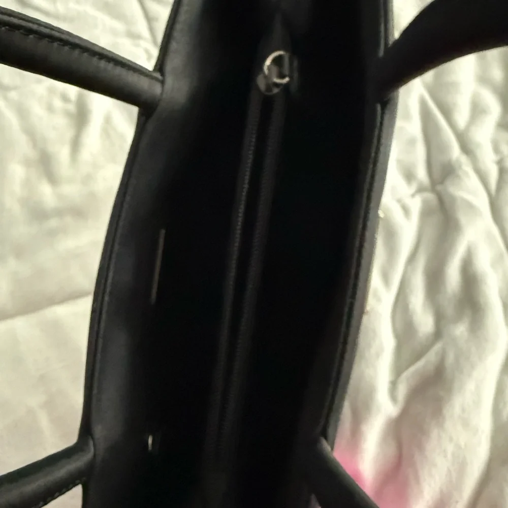 Prada Black Tote Bag - Picture 5 of 16